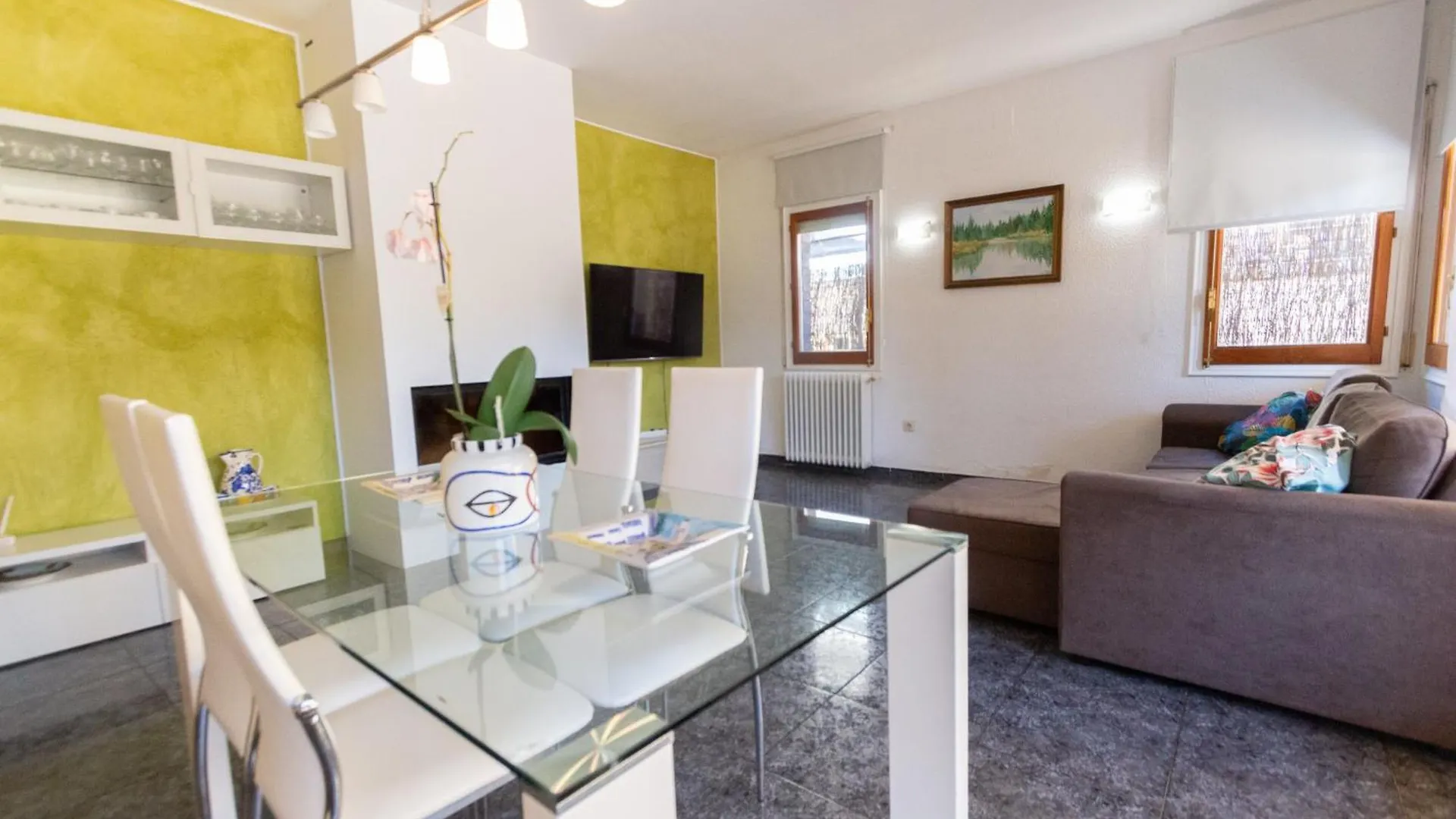 Catalunya Casas Off The Beaten Path Oasis Near Lake! Usall Villa